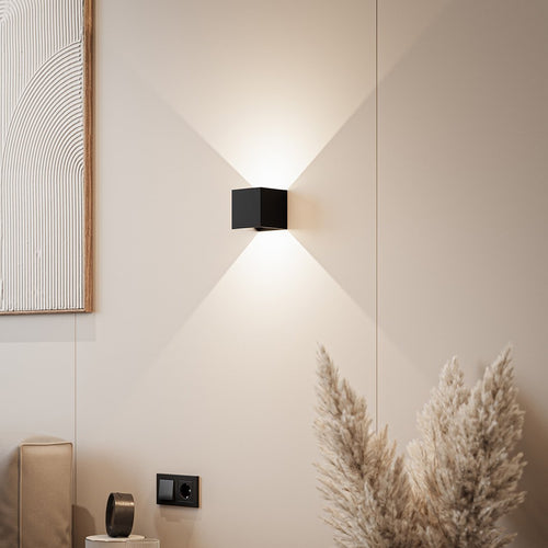 Skanto | LumiGuard - LED-Wandleuchte mit warmem Licht